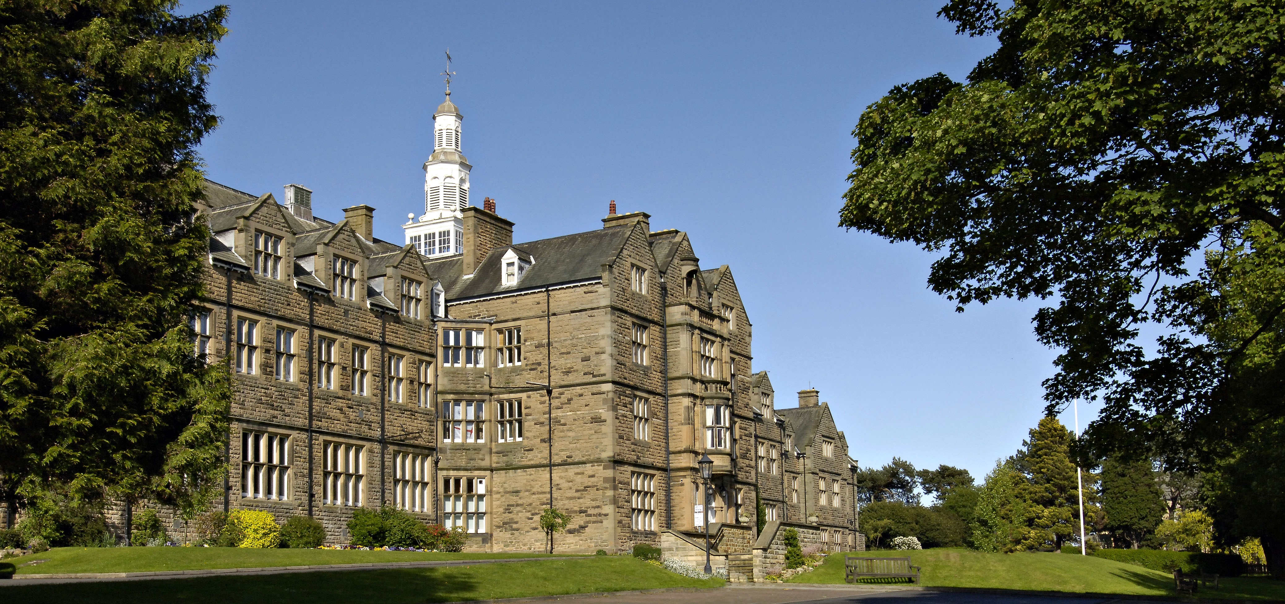 Barnard Castle School Front
