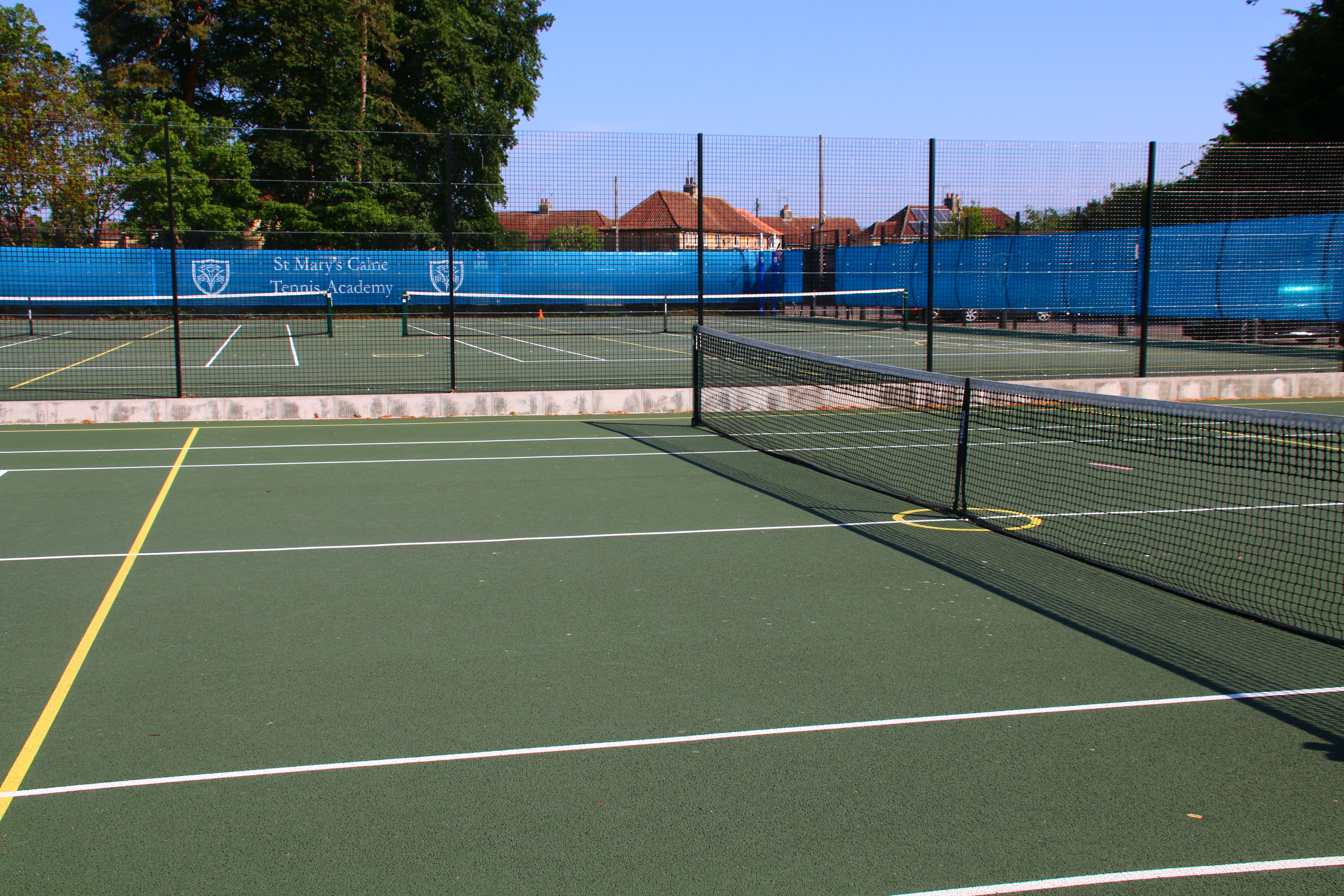 Tennis / Netball Court